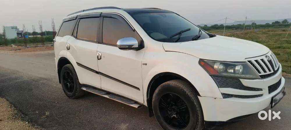 Mahindra Xuv 500 W8 For Sale. Recently Changed Ac Total Kit (new One)