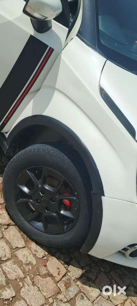 Maruti Suzuki Ignis 2018 Petrol Well Maintained