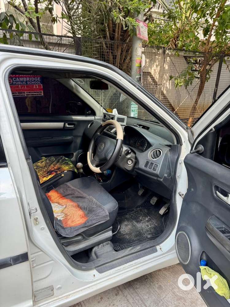 Maruti Suzuki Swift 2011 Diesel Well Maintained