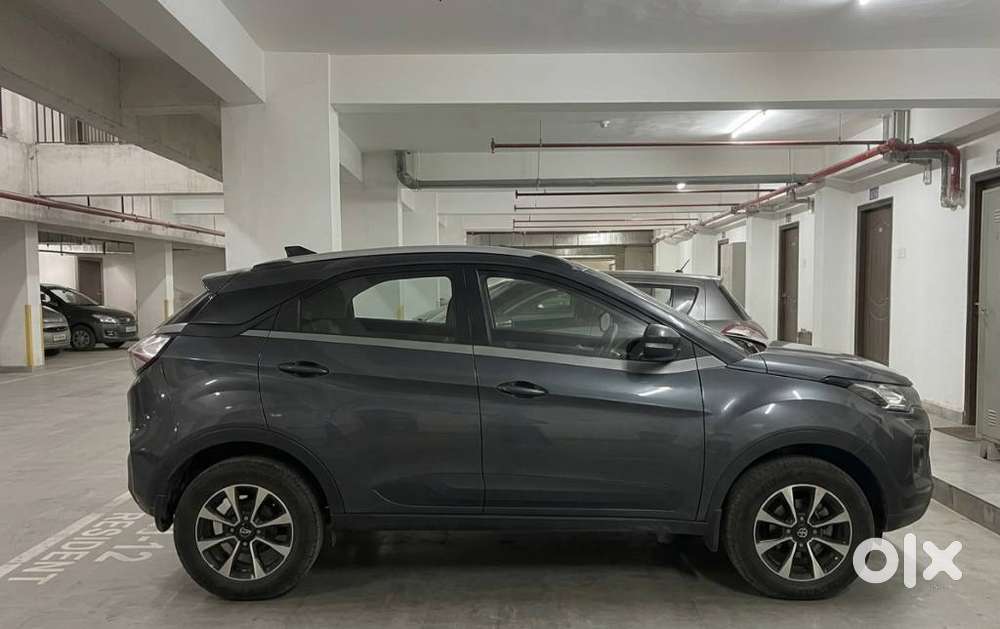Tata Nexon 1.2 Revotron Xza Plus Dualtone, 2021, Petrol