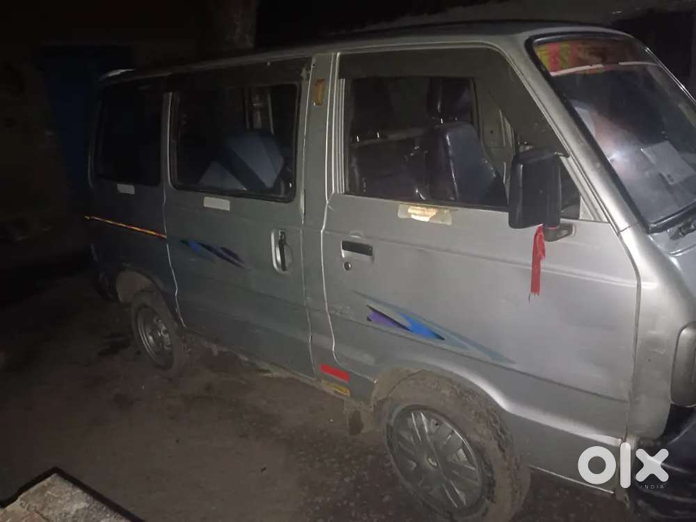 Maruti Suzuki Omni 2010