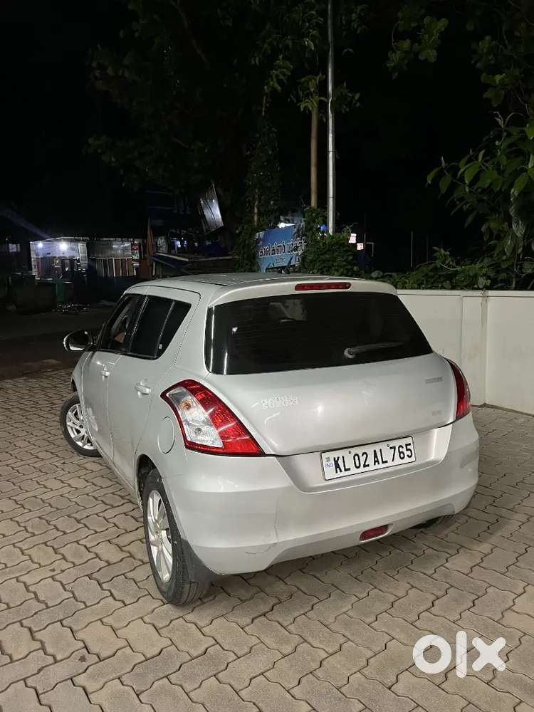 Maruti Suzuki Swift 2012