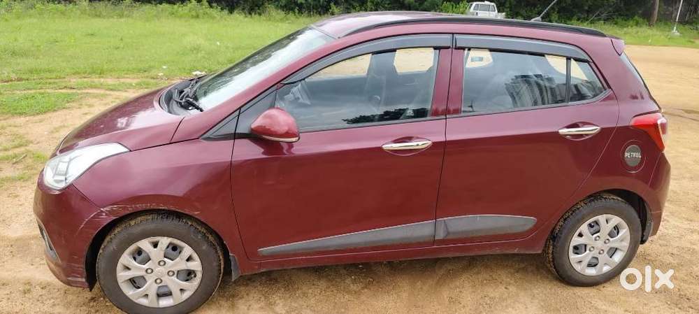 Hyundai Grand I10 2013-2016 Sportz, 2014, Petrol