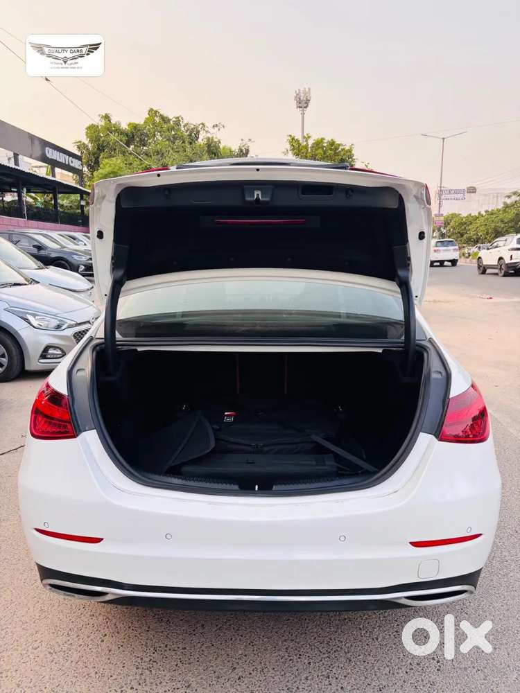 Mercedes-benz C-class C 200, 2025, Petrol