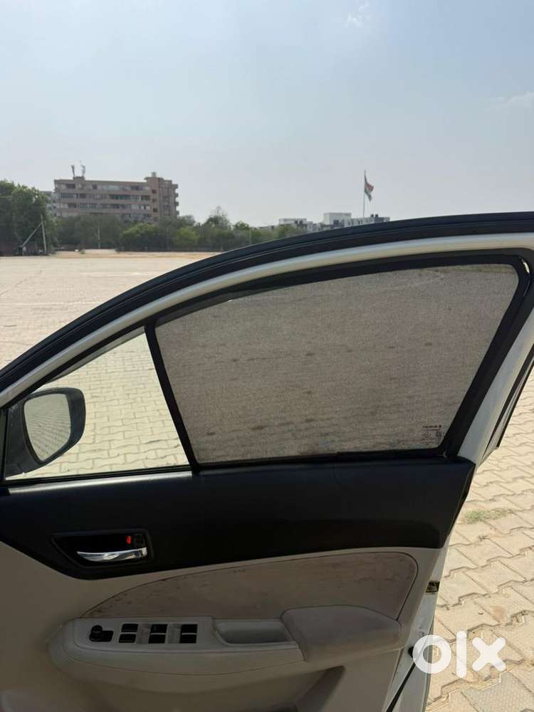 Maruti Suzuki Dzire 2017 Petrol 66386 Km Driven