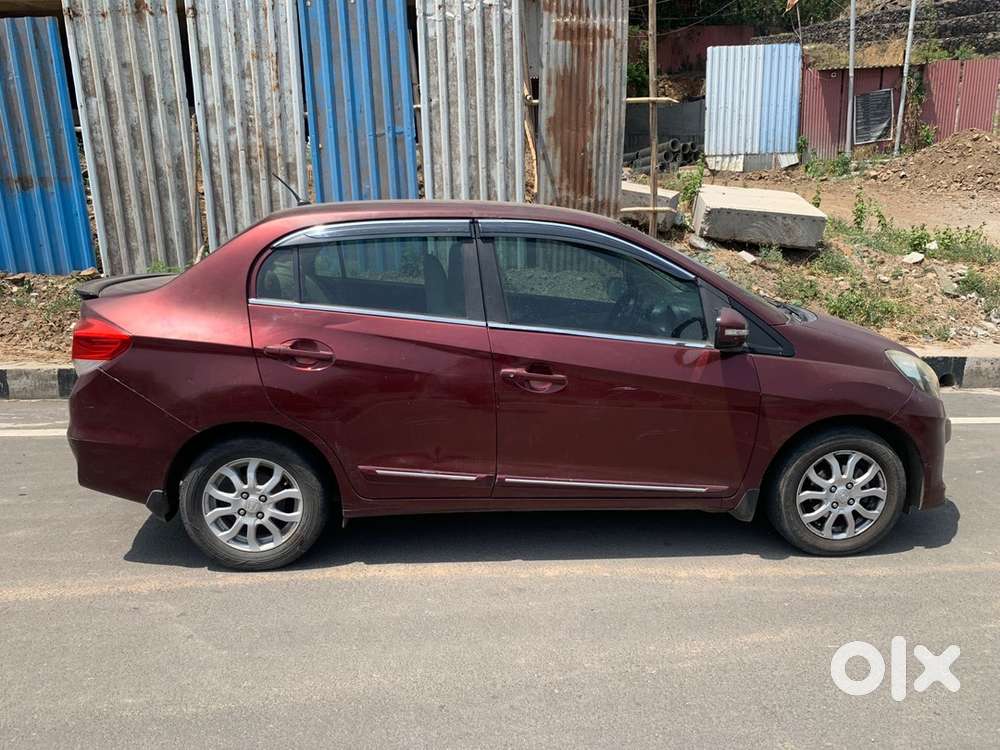 Honda Amaze Petrol 2014