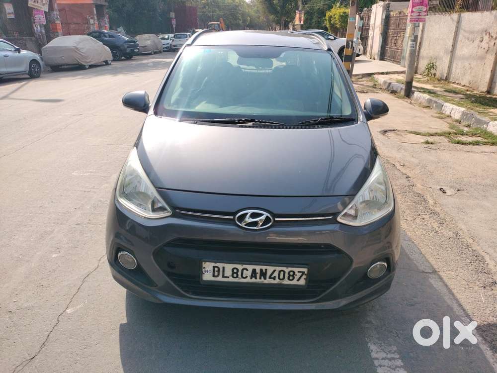 Hyundai Grand I10 Sportz, 2016, Petrol