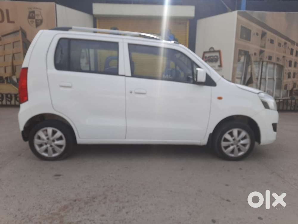 Maruti Suzuki Wagon R Vxi 1.2, 2018, Petrol