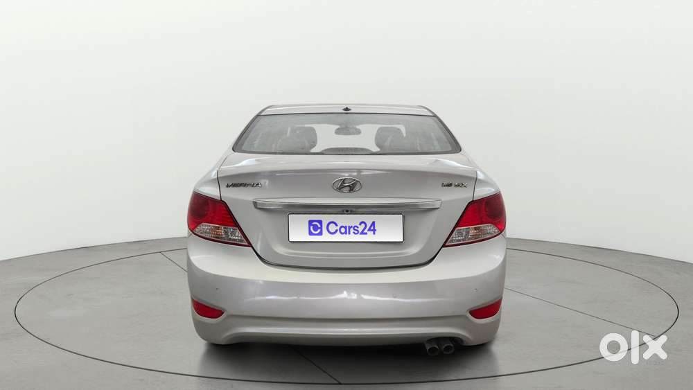 Hyundai Verna Fluidic 1.6 Vtvt Sx, 2014, Petrol