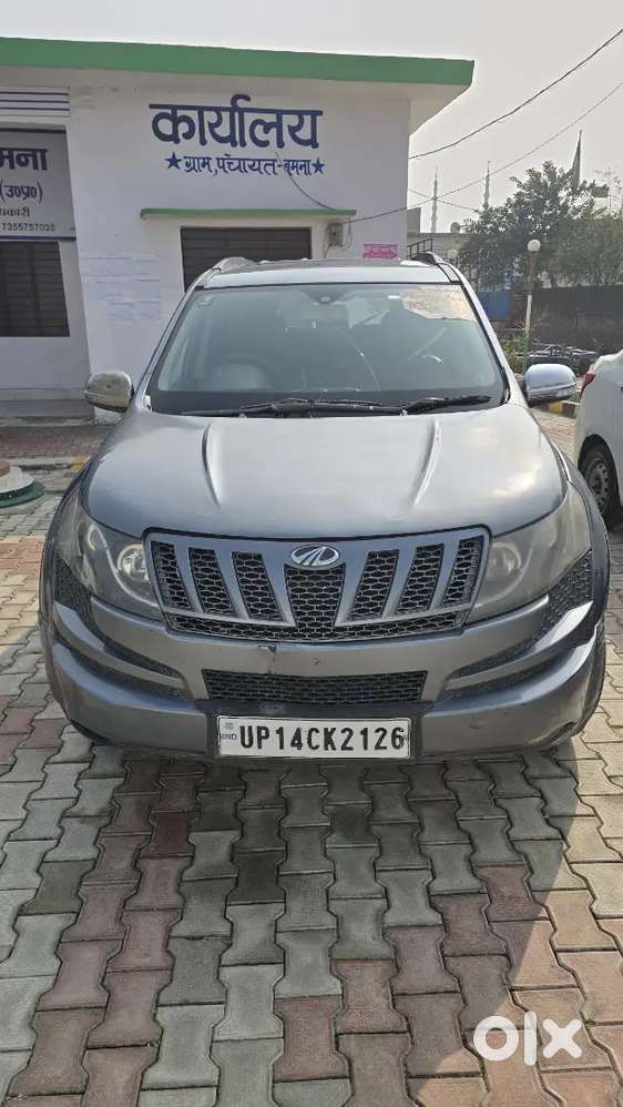 Mahindra Xuv500 2014 Diesel 125000 Km Driven