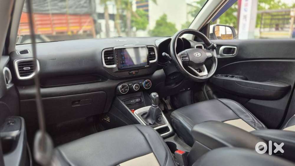 Hyundai Venue S Mt 1.2 Kappa, 2022, Cng & Hybrids
