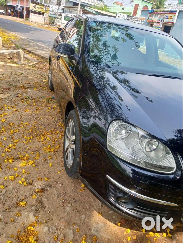 Very Good Condition Vintage At Low Price