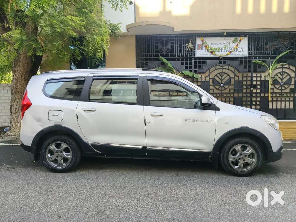2016 Single Owner Renault Lodgy 110ps 7 Seater Rxz Diesel Top Model