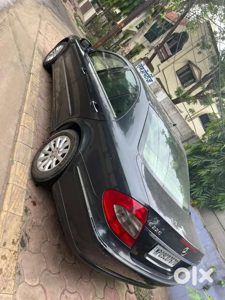 Mercedes-benz E-class 2009 E 220