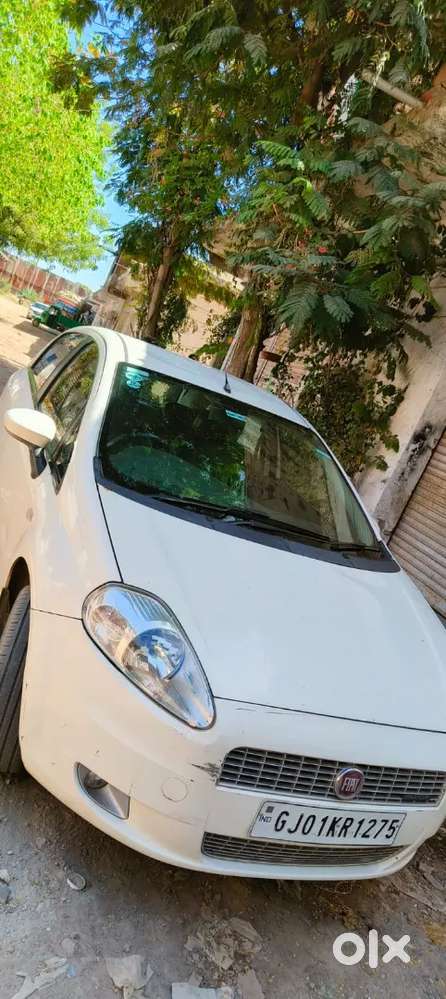 2012 Model Punto Emotion