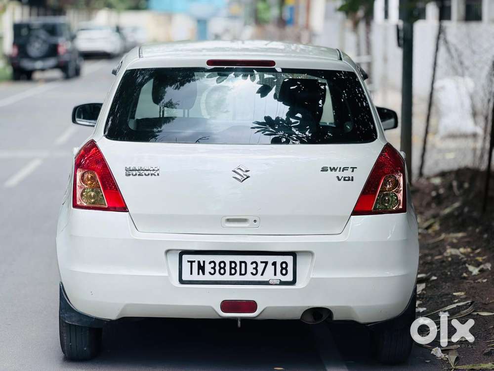 Maruti Suzuki Swift Vxi + Manual, 2010, Diesel