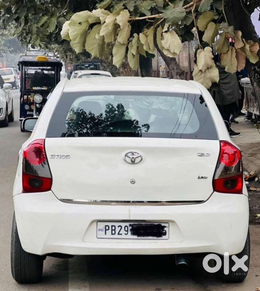 2013 Toyota Etios Liva Diesel Car