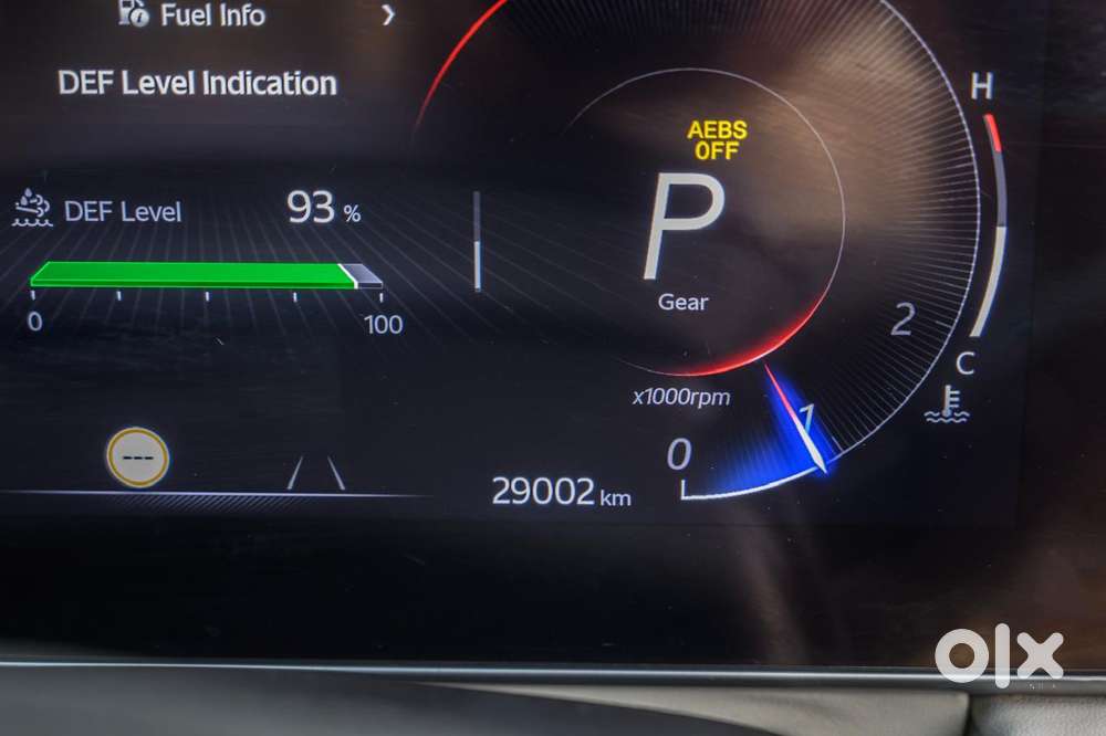 Mahindra Xuv700 2.2 Ax 7 Diesel At Luxury Pack Str Awd, 2022, Diesel