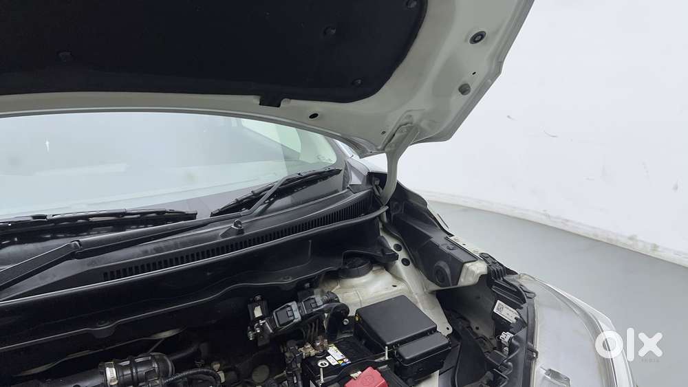 Maruti Suzuki Xl6 1.5 Alpha At, 2022, Petrol