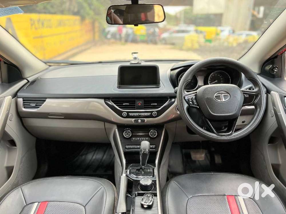 Tata Nexon 1.2 Revotron Xza Plus Dualtone, 2018, Petrol