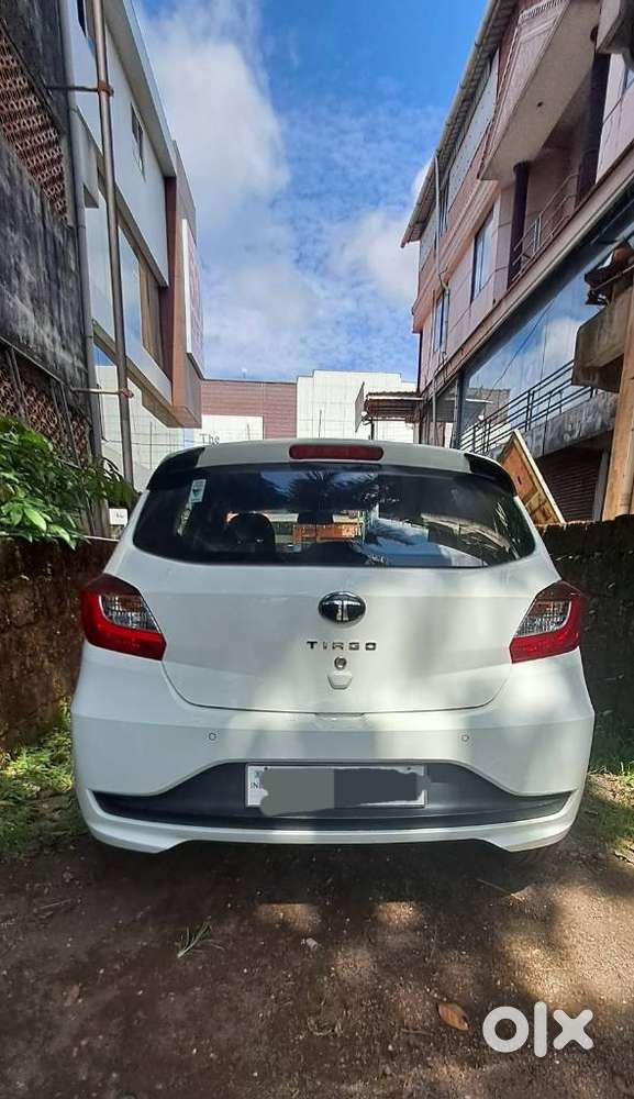 Tata Tiago 1.2 Revotron Xt (o), 2024, Petrol