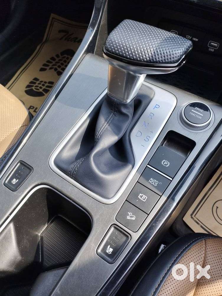 Hyundai Alcazar Signature 1.5 Petrol Dct 7str, 2024, Petrol