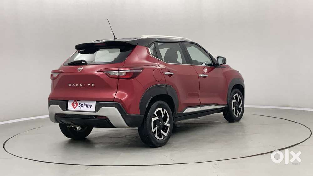 Nissan Magnite 1.0 Xv Premium Dual Tone, 2021, Petrol