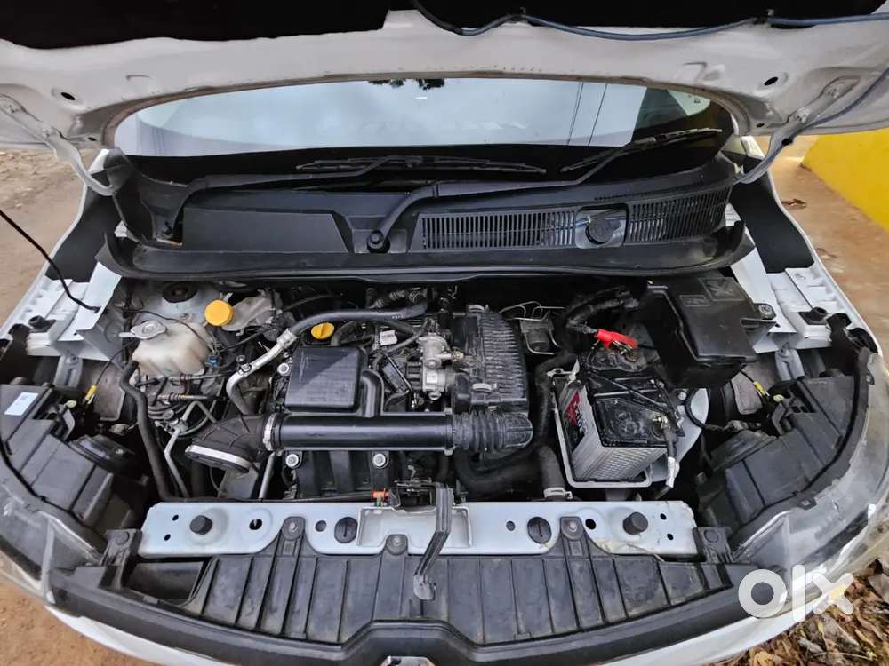 Renault Triber 2024 Petrol Well Maintained