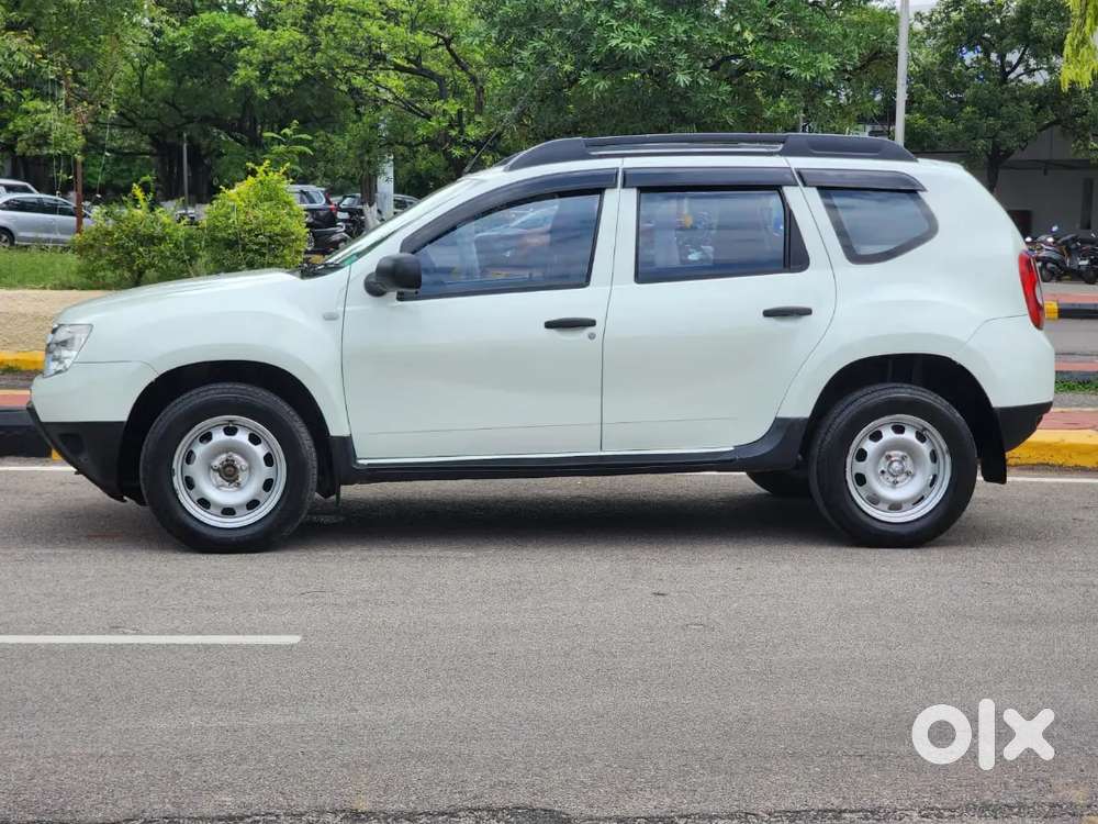 Renault Duster 2015 Diesel For Sale 4brand New Mrf Tyres Price 330000