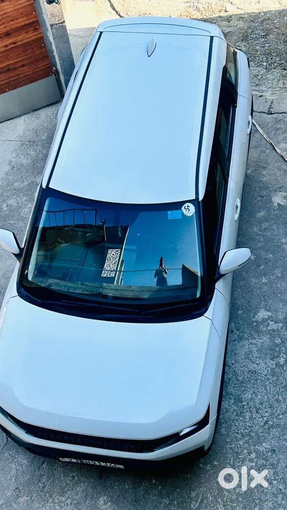 Maruti Suzuki Brezza 2023 Petrol 16000 Km Driven