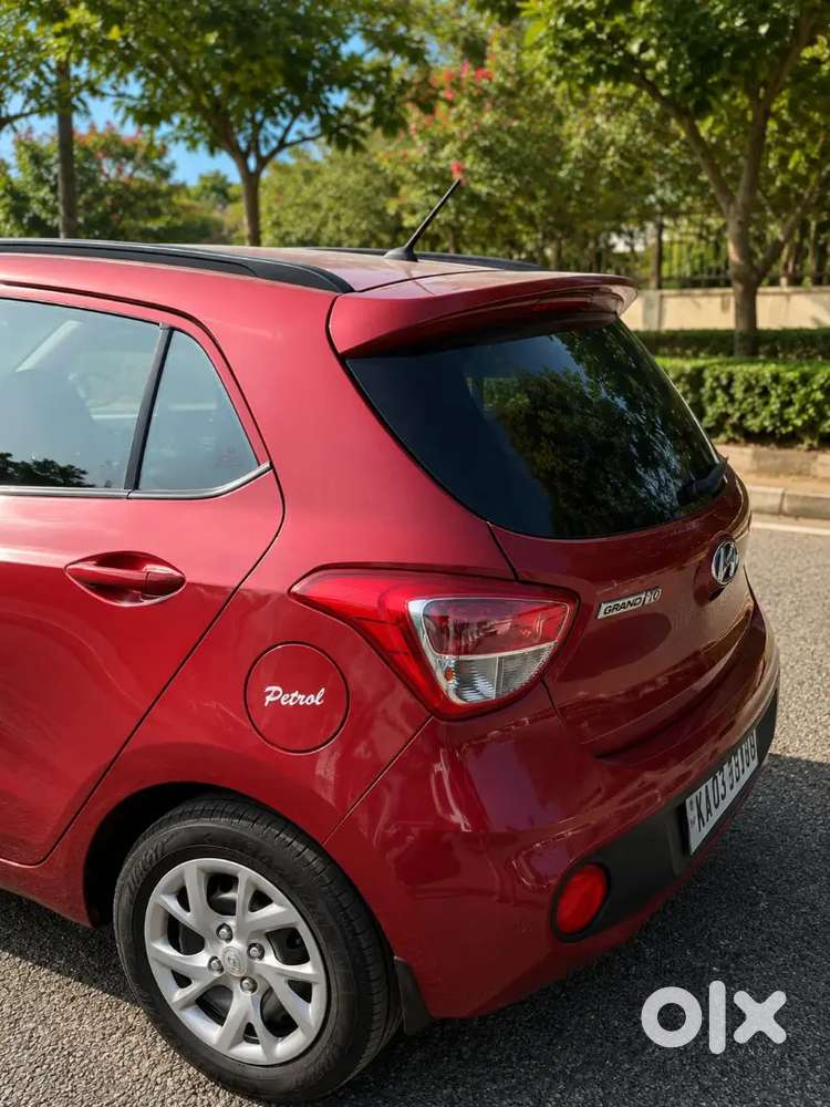 Hyundai Grand I10 2018 Cng & Petrol 70000 Km Driven