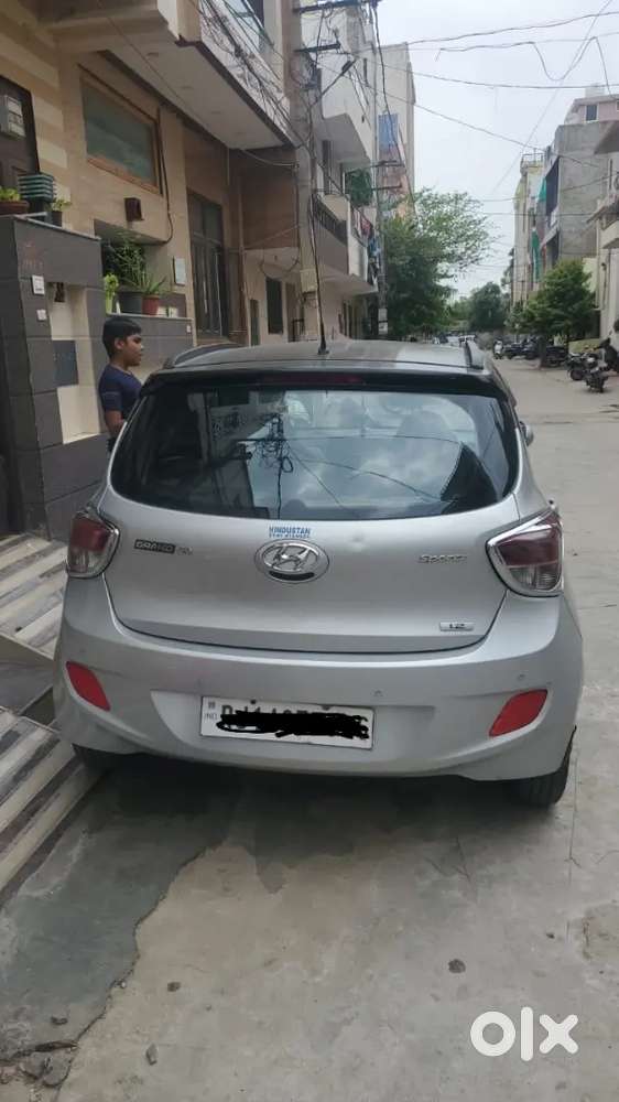 Hyundai Grand I10 2015 Petrol 136000 Km Driven