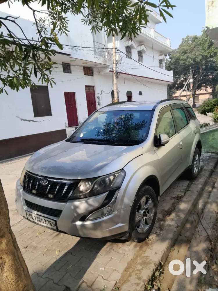 Mahindra Xuv500 2016 Diesel 142000 Km Driven