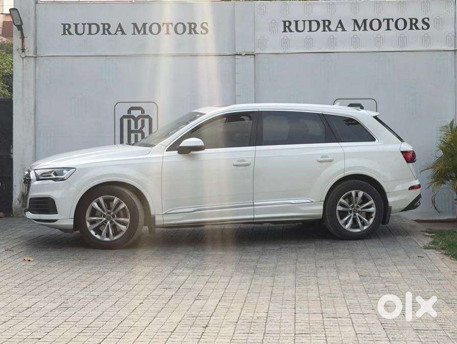 Audi Q7 3.0 Premium Plus 55 Tfsi, 2022, Petrol
