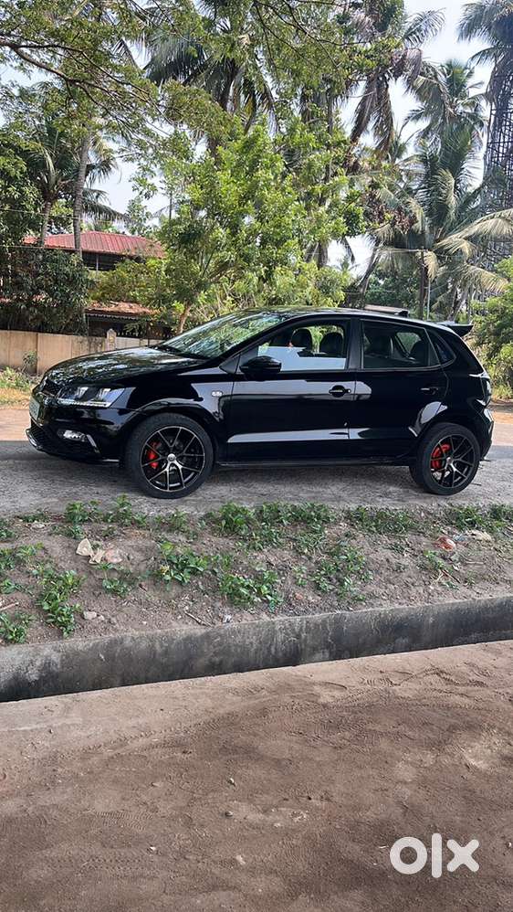 Volkswagen Polo Petrol 2011