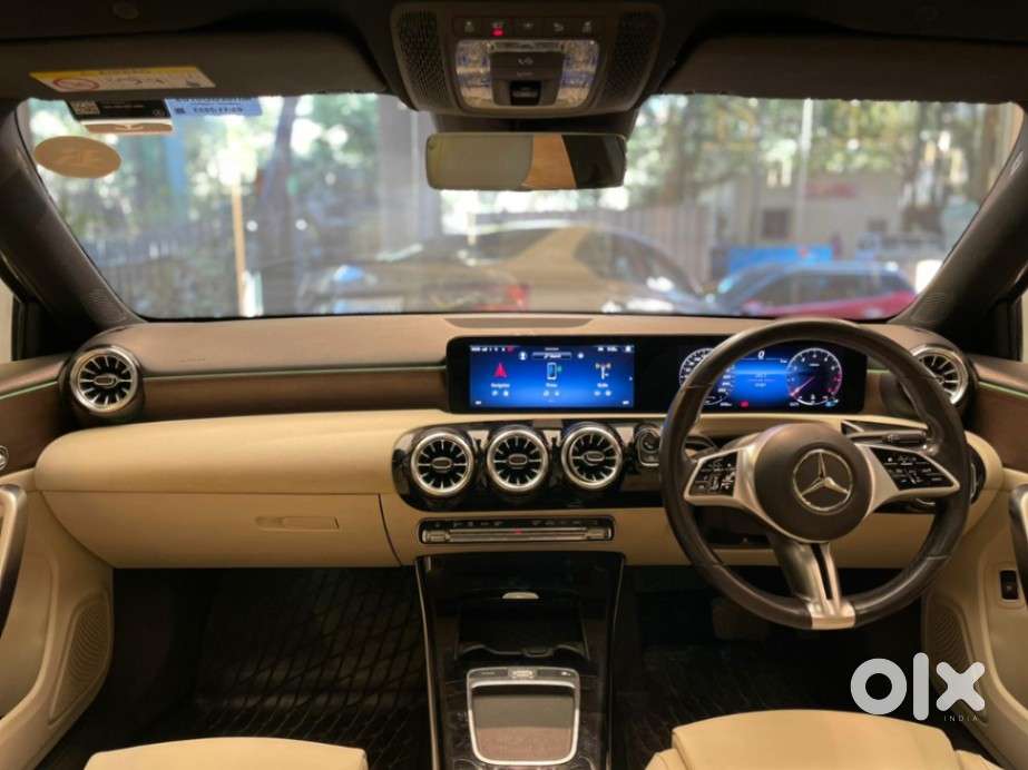 Mercedes-benz A-class Limousine 200, 2023, Petrol