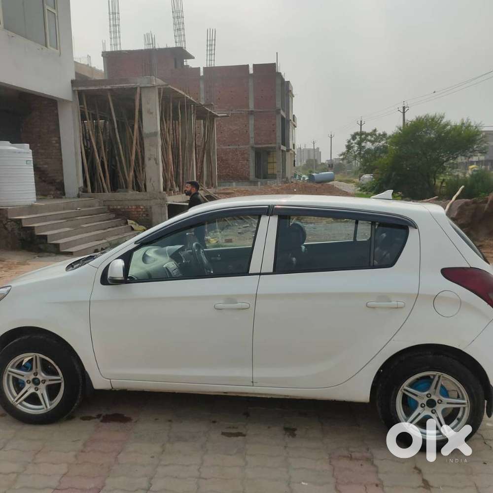 Hyundai I20 Sportz 2011