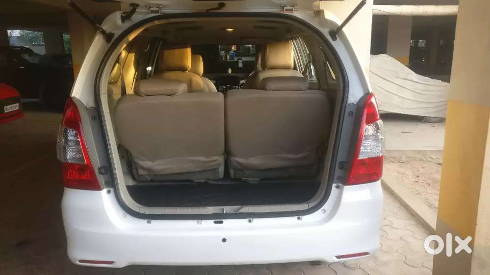 Toyota Innova 2015 Diesel Well Maintained Company Registered Car