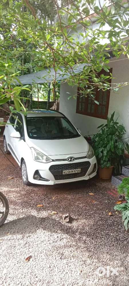 Hyundai Grand I10 Sportz 2014 Car