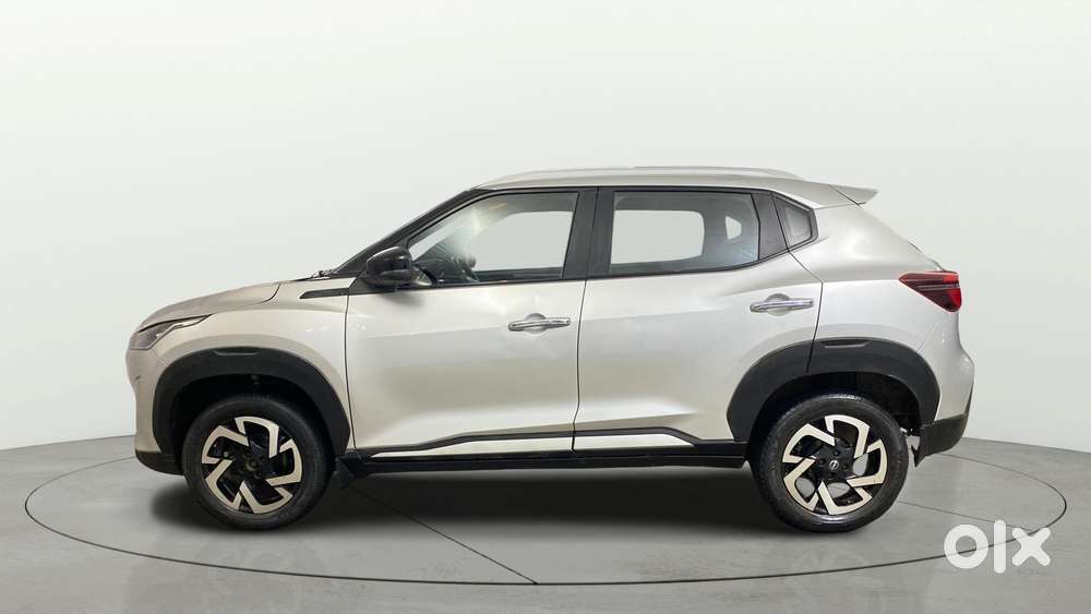 Nissan Magnite 1.0 Xv, 2022, Petrol