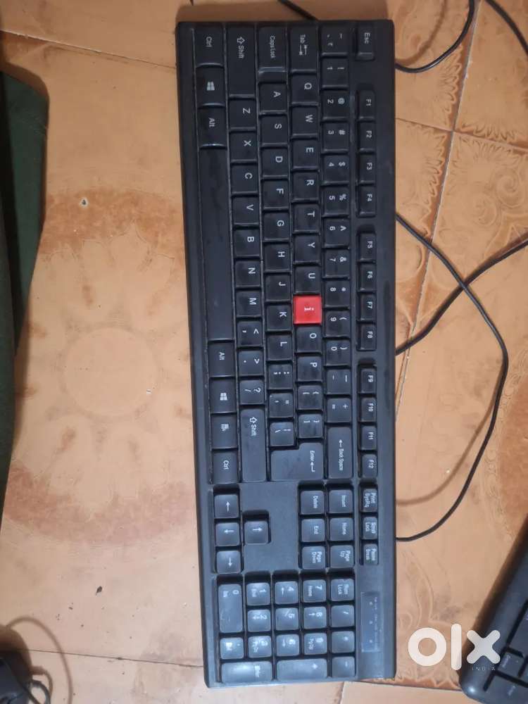 Includes dedicated red highlight key i