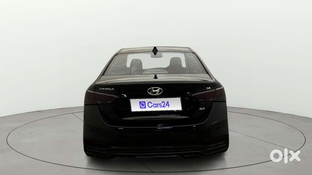 Hyundai Verna 1.6 Vtvt Sx, 2019, Petrol