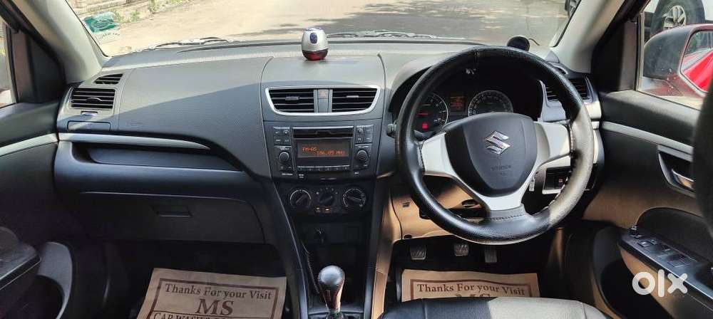 Maruti Suzuki Swift Vxi + Manual, 2017, Petrol
