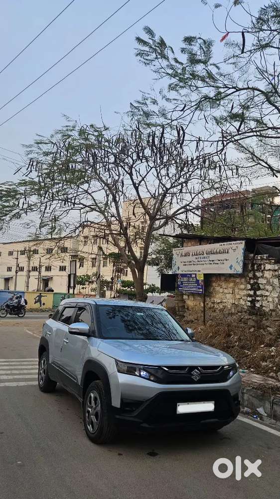 Maruti Suzuki Vitara Brezza 2024 Petrol Well Maintained
