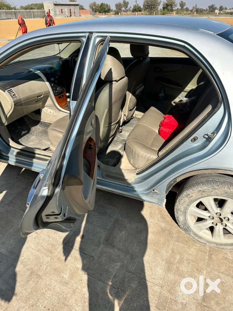 Toyota Corolla Altis 2009