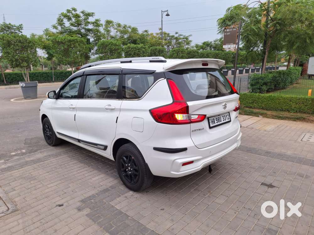 Maruti Suzuki Ertiga Vxi (o) Cng, 2025, Cng & Hybrids
