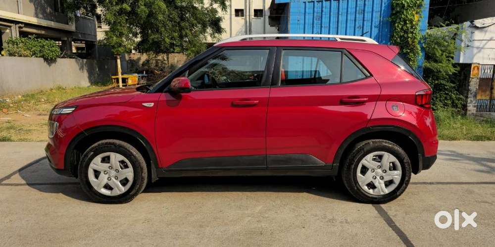 Hyundai Venue S Diesel, 2020, Diesel