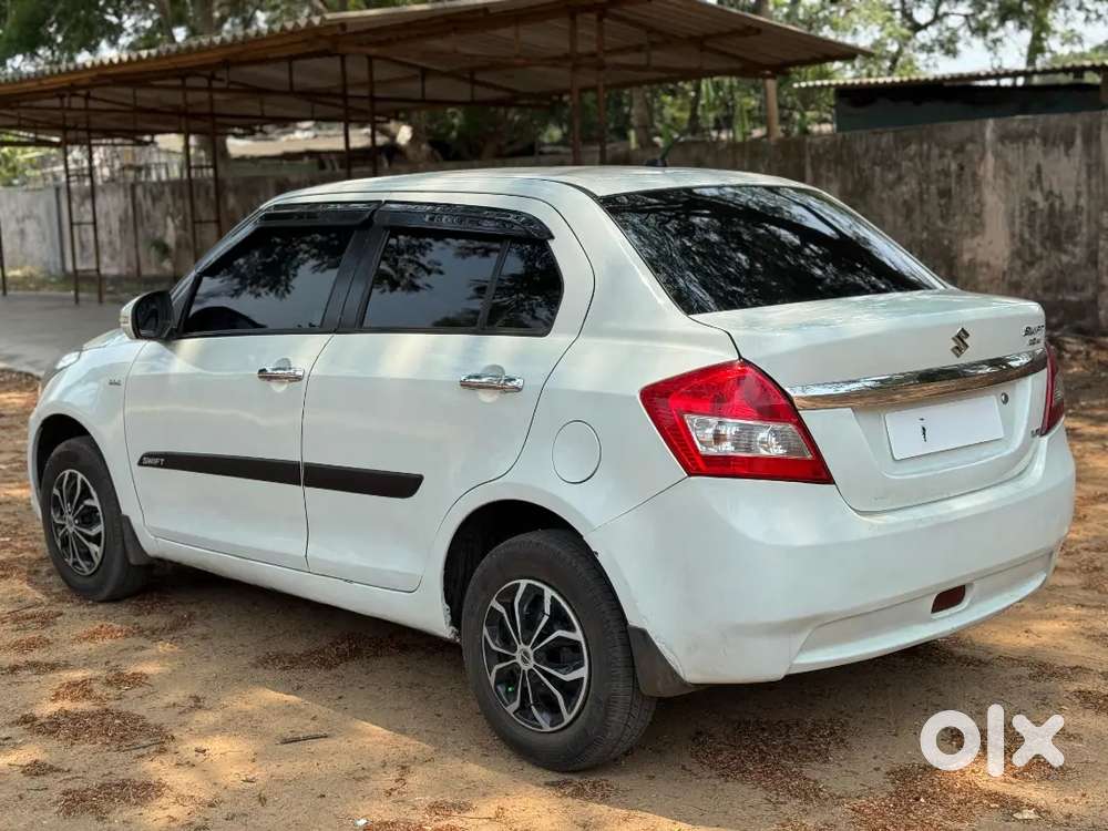 Maruti Suzuki Dzire 2015 Diesel 115000 Km Driven