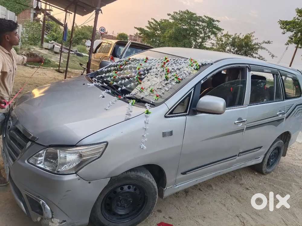 Toyota Innova Diesel 2012 7-seater