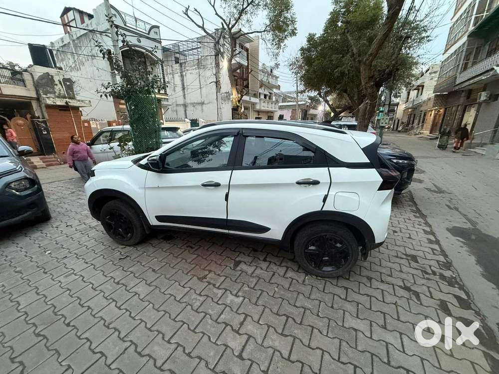 Tata Nexon Hybrid 2023/24